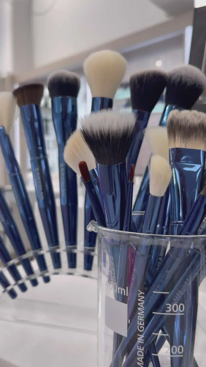 ARTIST FILBERT BRUSH 12 - KRYOLAN SERVICES